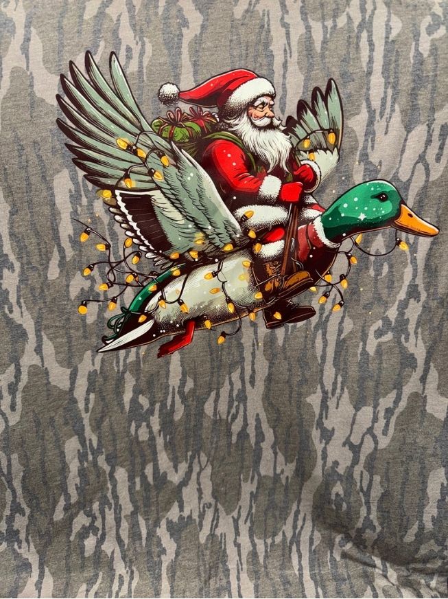 Christmas Santa Mallard CMAS90 DTF Graphic Tee